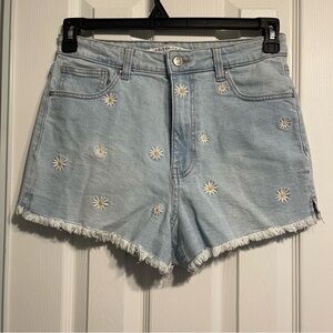Celebrity Pink High Rise Daisy Embroidered Denim Shorts Frayed Hem size 11